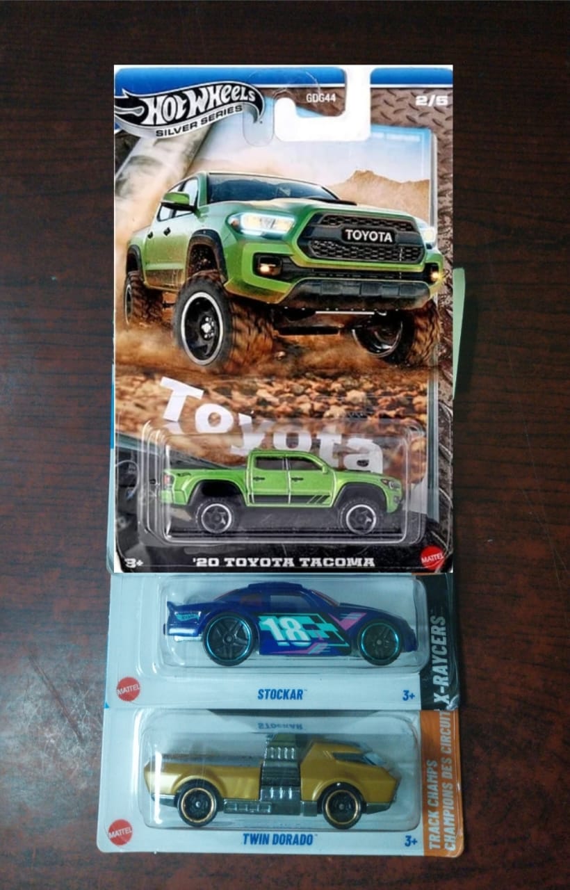 🔥 Hot Wheels Bundle – ’20 Toyota Tacoma + Stockcar + Twin Dorado (3-Pack)